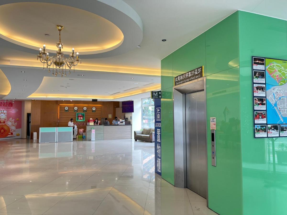 Lan Yin Tie Dao Hotel Тайнань Экстерьер фото