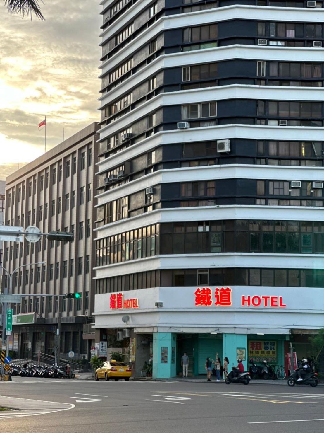 Lan Yin Tie Dao Hotel Тайнань Экстерьер фото